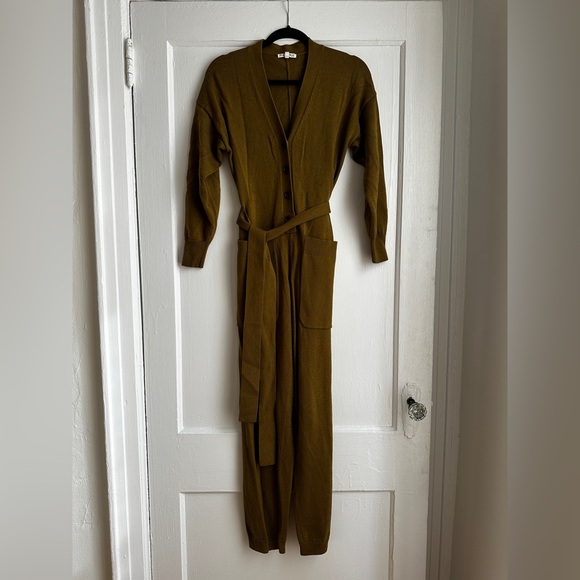 Alex Hill Belted Sweater Jumpsuit, olive size S - Picture 2 of 3